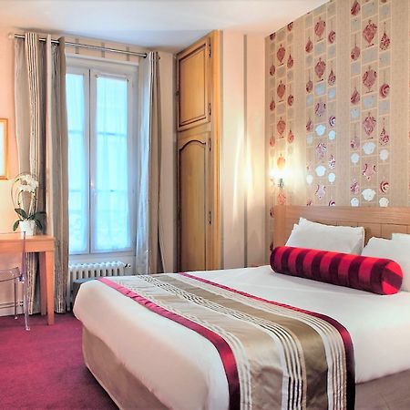 Hotel Romance Malesherbes By Patrick Hayat Paris Exterior foto