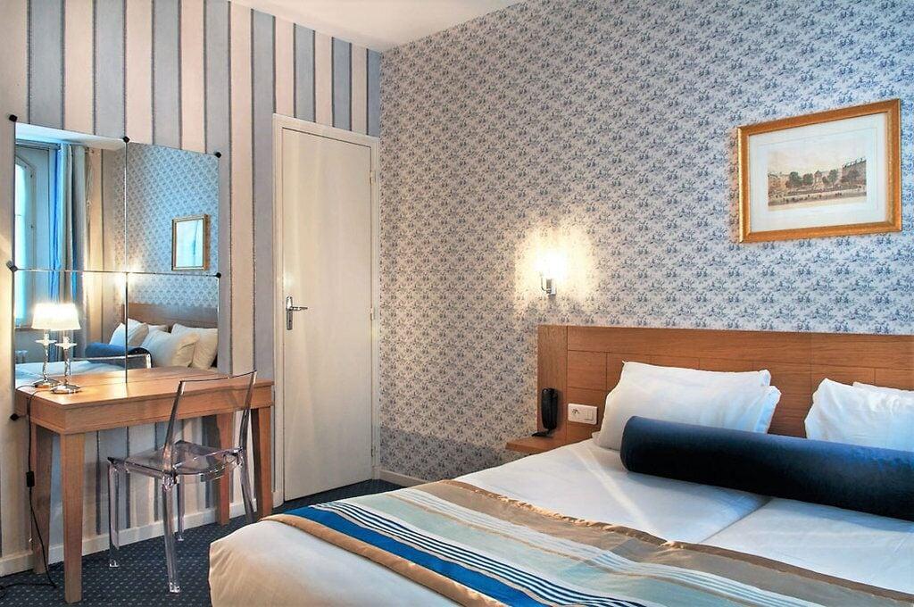 Hotel Romance Malesherbes By Patrick Hayat Paris Exterior foto